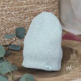 Cubrecabeza gris